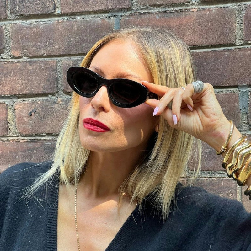 Lipstick - Regal Red