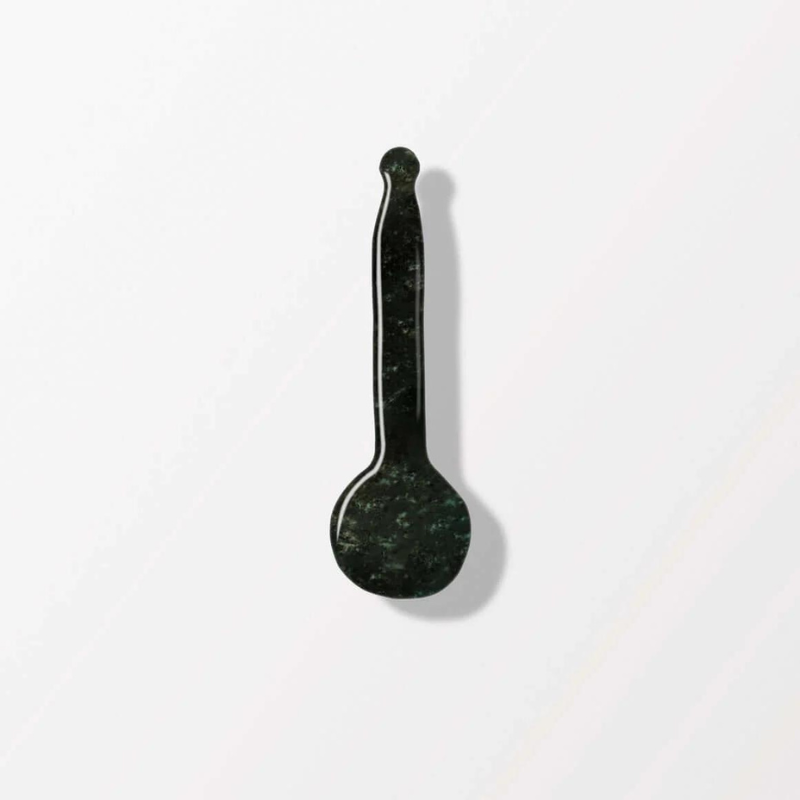Lanshin-Sculpting-Spoon-Nephrite-Jade-1
